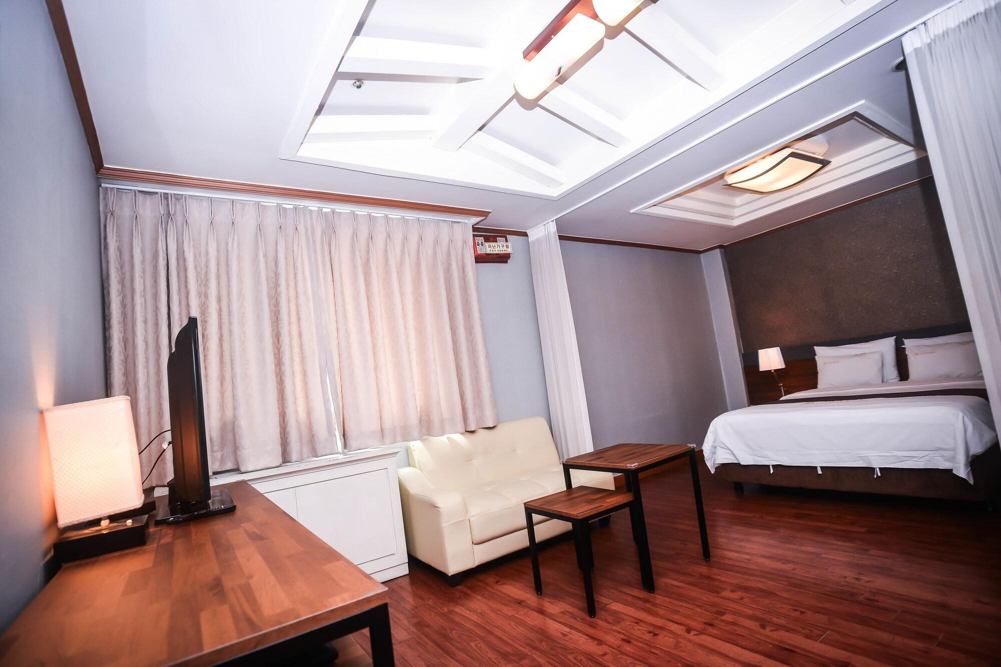 Noblesse Tourist Hotel Soul Exteriér fotografie